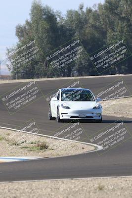 media/Nov-08-2025-Speed Ventures (Sat) [[1c7a6332f5]]/TC B/Session 1 (Turn 3)/